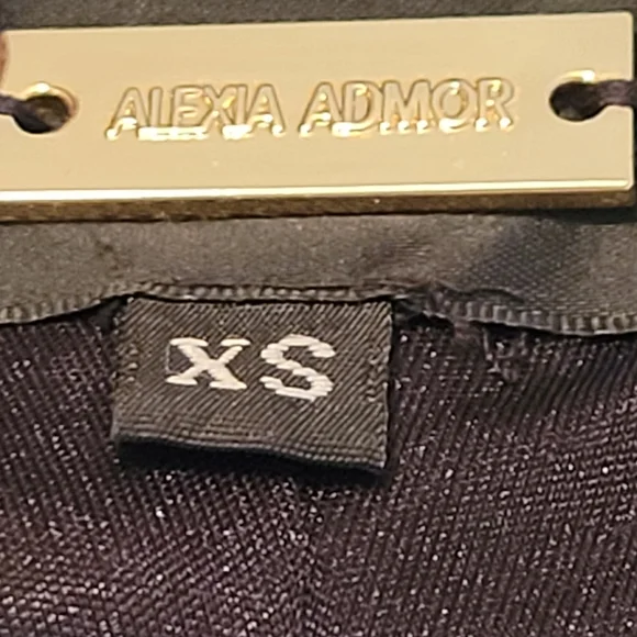 Alexia Admor XS Deep Red This is a beautiful alexia addmor Cocktail Dress Beaded - Picture 6 of 7